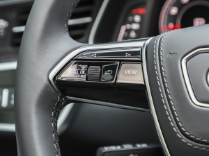 202345 TFSI quattro  п؅^