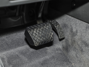 202345 TFSI quattro  п؅^