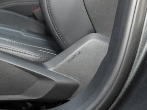 202345 TFSI quattro  п؅^