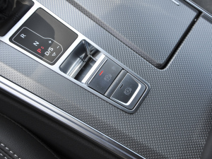 202340 TFSI AӸ v܇Ƅ