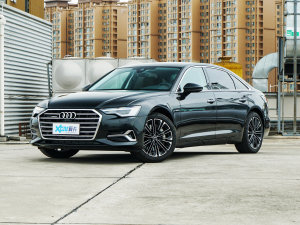 202355 TFSI quattro  ǰ45