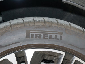 202355 TFSI quattro  ݆̥Ʒ