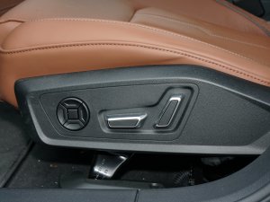 202355 TFSI quattro  {{