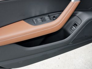 202355 TFSI quattro  ǰTg