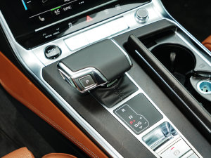 202355 TFSI quattro  QU