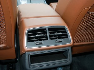 202355 TFSI quattro  п؅^