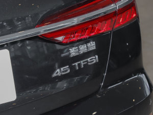 2023Ŀ 45 TFSI xӸ ^