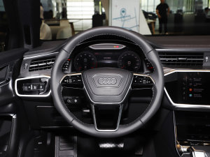 2023Ŀ 45 TFSI xӸ P