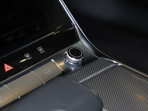 2023Ŀ 45 TFSI xӸ {