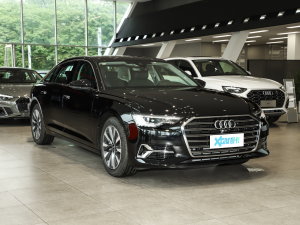 2023Ŀ 45 TFSI x ǰ45