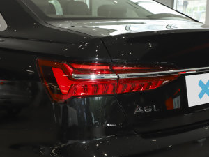 2023Ŀ 45 TFSI x β