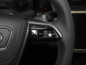 2023Ŀ 45 TFSI x п؅^