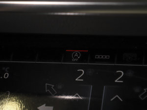 2023Ŀ 45 TFSI x п؅^