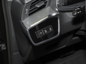 2023Ŀ 45 TFSI x п؅^