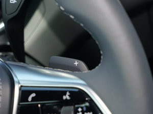 2023Ŀ 45 TFSI quattro xӸ п؅^