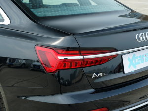 2023Ŀ 40 TFSI AӸ β