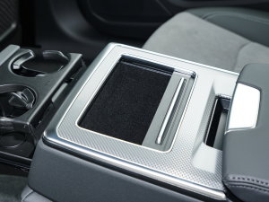 2023Ŀ 40 TFSI AӸ g