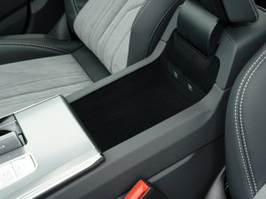 2023Ŀ 40 TFSI AӸ g