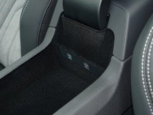 2023Ŀ 40 TFSI AӸ g