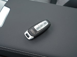 2023Ŀ 40 TFSI AӸ ܇耳