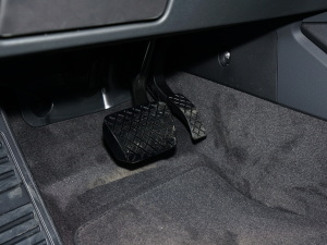 2023Ŀ 40 TFSI A п؅^