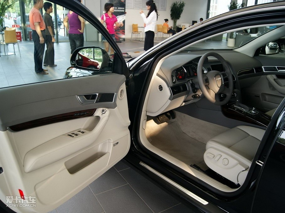 2010?yun)WA6L 2.8L CVT(q)A