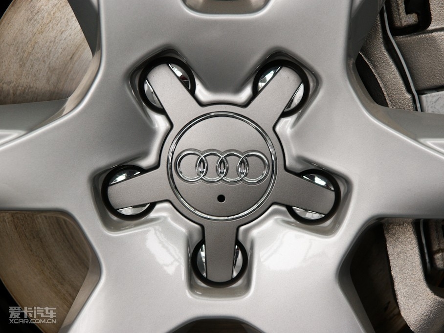 2010��W��A6L 2.0T �քӃ�������