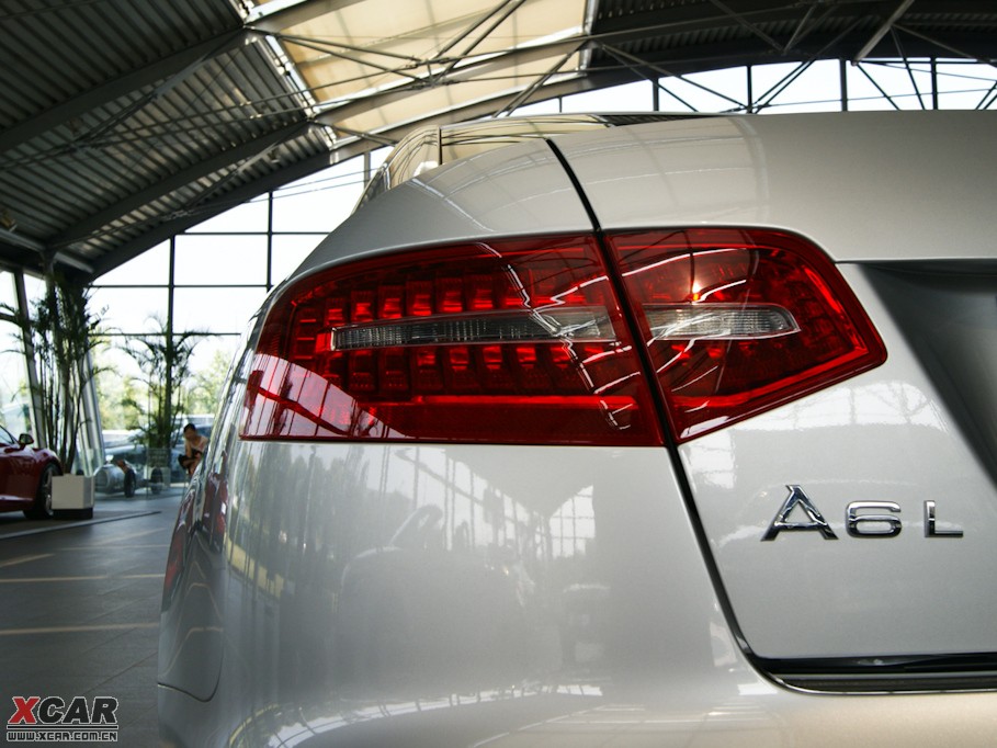 2010?yun)WA6L 2.4L CVT(q)g(sh)