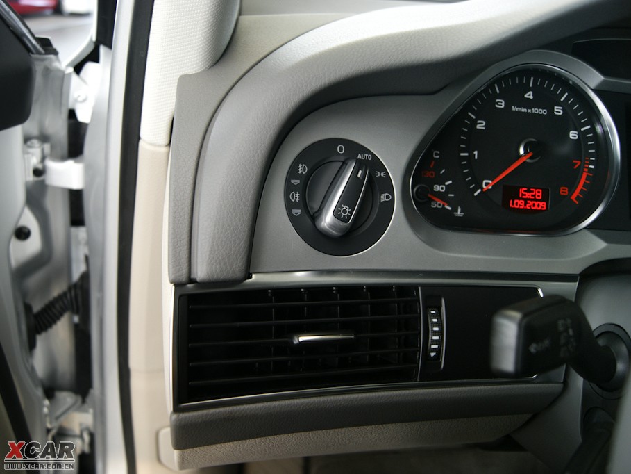 2010WA6L 2.4L CVT򌼼g