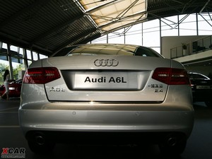 20102.4L CVT򌼼g w^