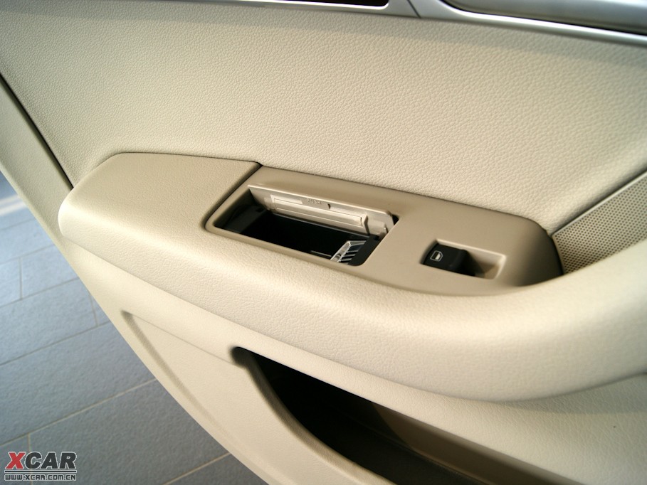 2010WA6L 2.4L CVT򌼼g