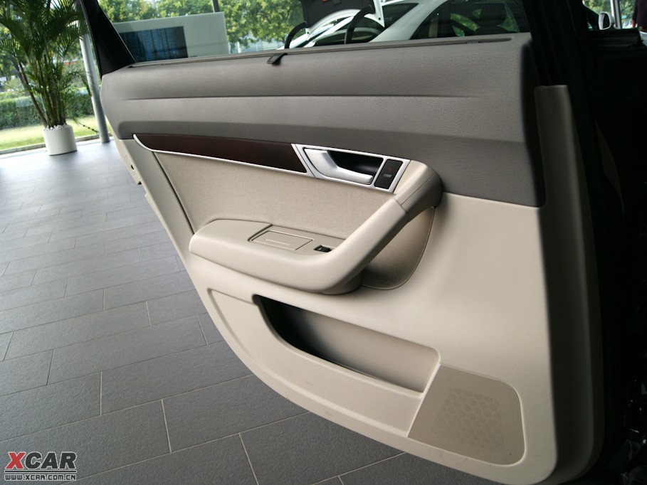 2010��W��A6L 2.0T CVT���˜ʰ�