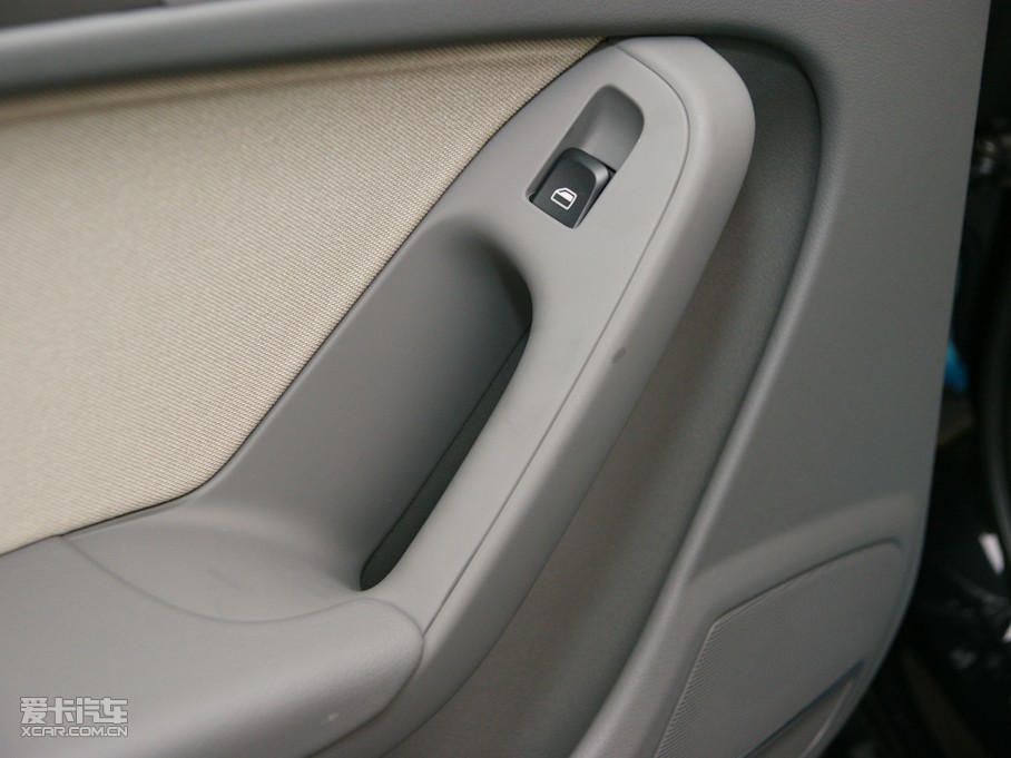 2010?yun)WA4L 1.8TFSI CVT(w)