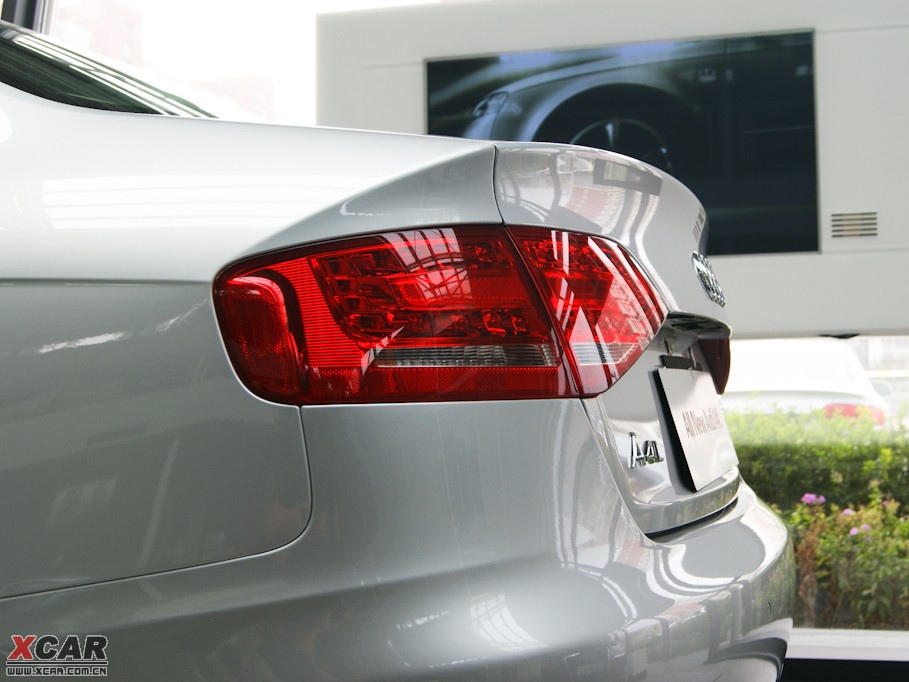 2010WA4L 2.0TFSI CVT˜ʰ