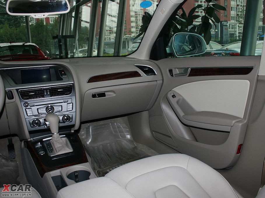 2010WA4L 2.0TFSI CVTg