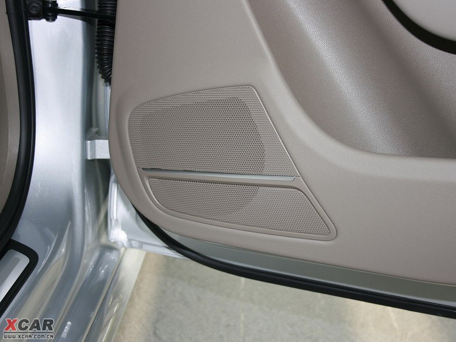 2010WA4L 2.0TFSI CVTg