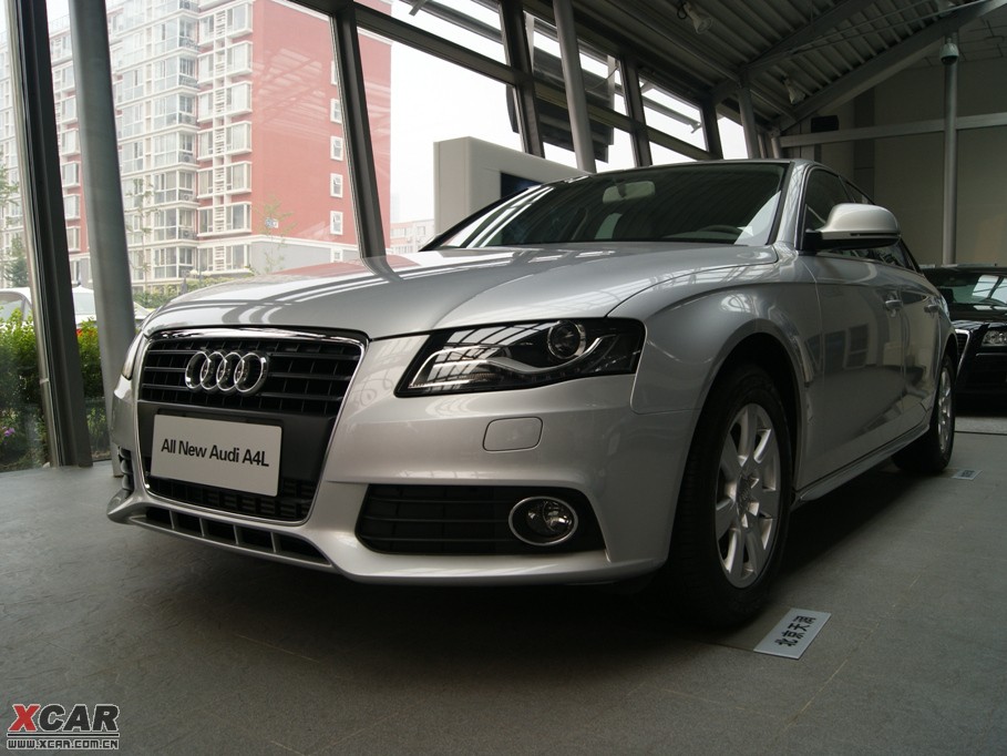 2010µA4L 2.0TFSI CVT׼