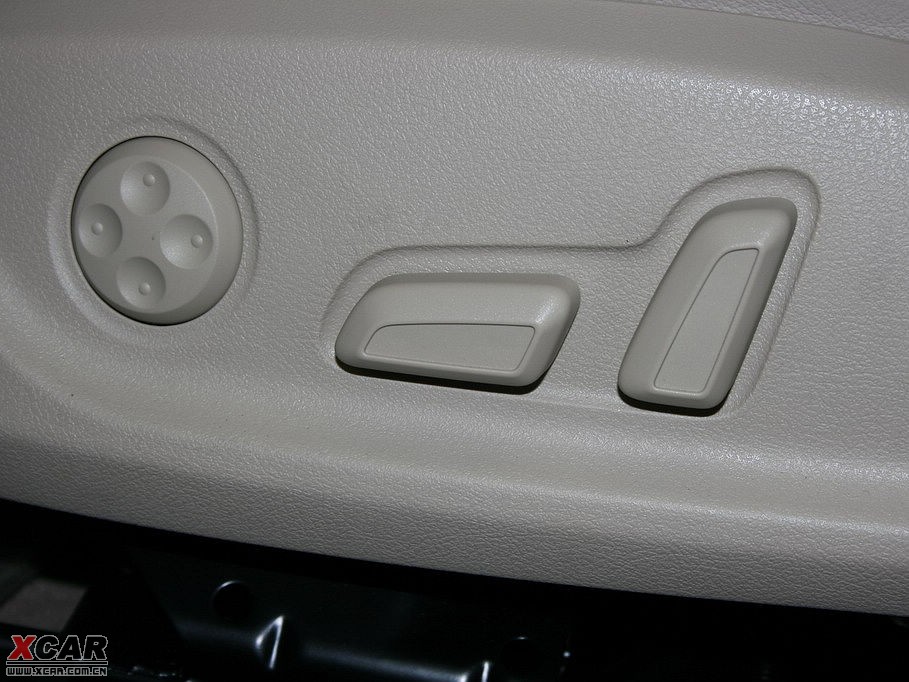 2010WA4L 2.0TFSI CVTg