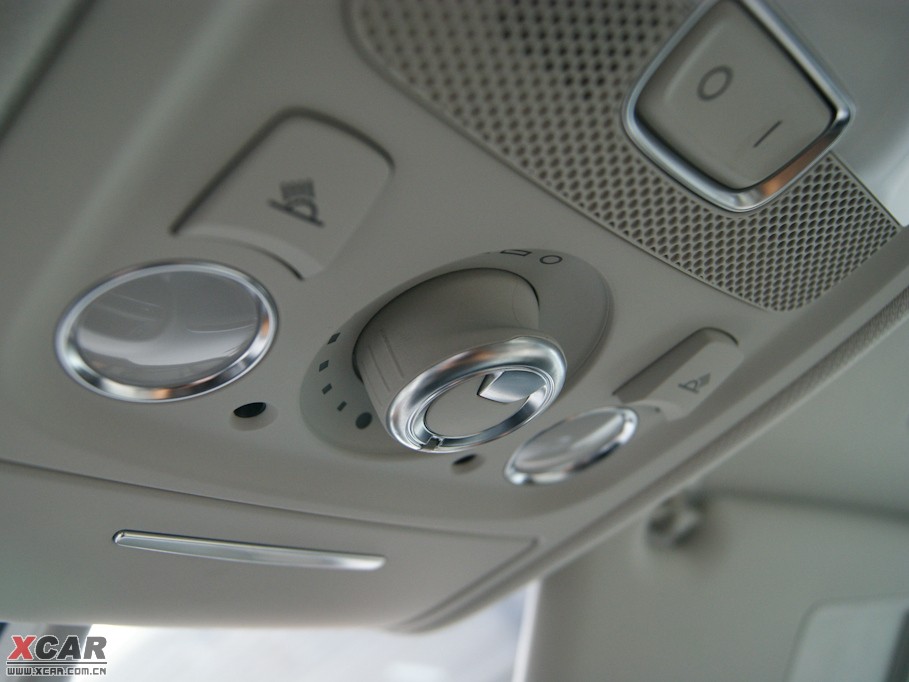 2010?yun)WA4L 2.0TFSI CVTA