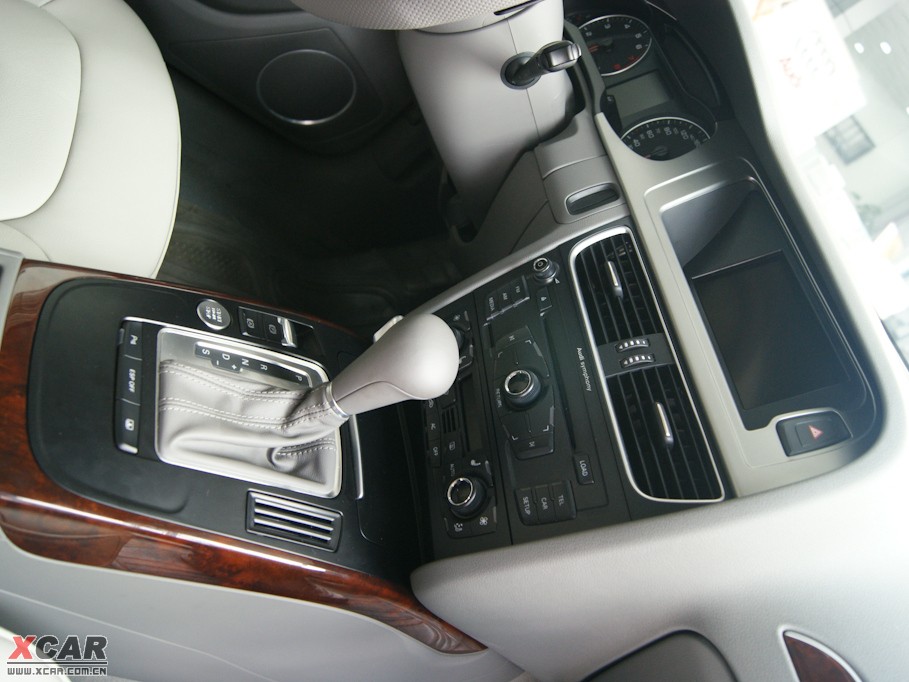 2010WA4L 2.0TFSI CVTA