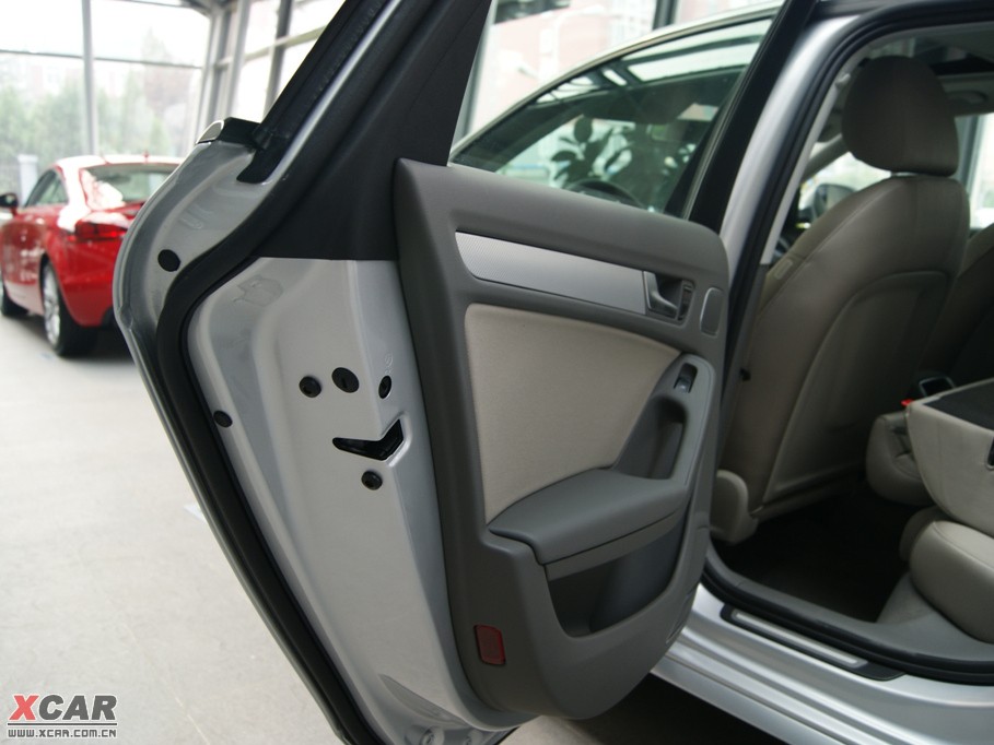 2010WA4L 2.0TFSI CVT˜ʰ