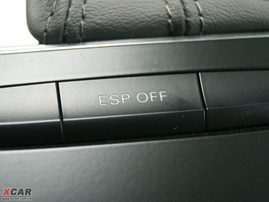 2010?yun)WA4L 2.0TFSI CVT(bio)(zhn)