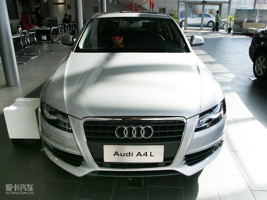 2010?yun)WA4L 2.0TFSI CVT\(yn)(dng)