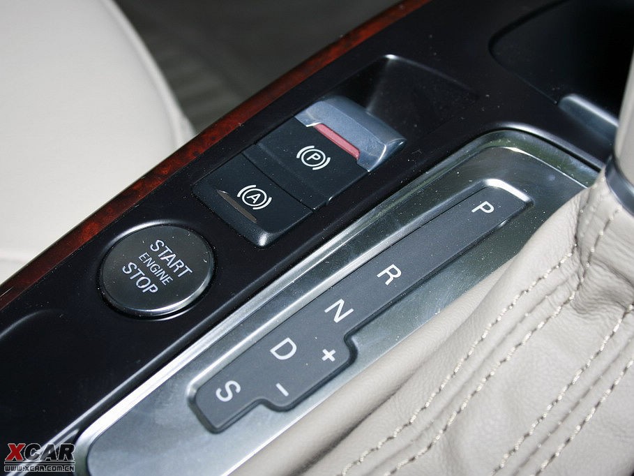 2010WA4L 2.0TFSI CVTg