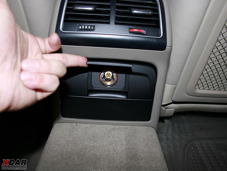 2010?yun)WA4L 2.0TFSI CVTg(sh)