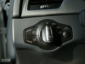 20102.0TFSI CVT\Ӱ п؅^(q)