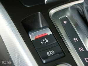 2010款2.0TFSI CVT运动版 驻车制动器