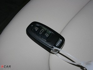 2010款2.0TFSI CVT技术版 车钥匙