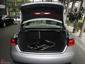 2010款2.0TFSI CVT技术版 行李厢空间