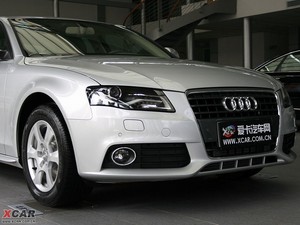 20102.0TFSI CVTg ^